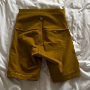 Lululemon High-Rise Athletic Bike Shorts - Mustard Size 0